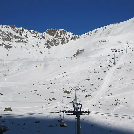 公寓 Chasa Sot-chaunt 301 萨姆瑙恩