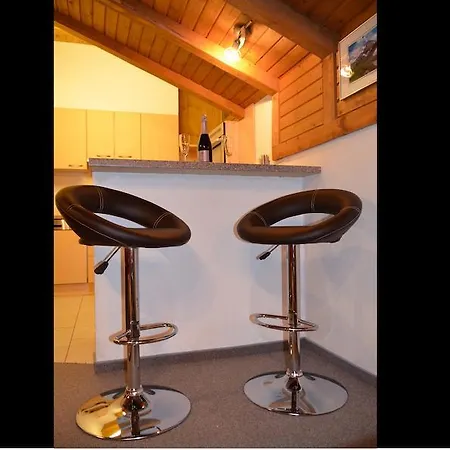 Chasa Sot-chaunt 301 萨姆瑙恩